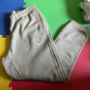 Men’s Nike sweatpants
